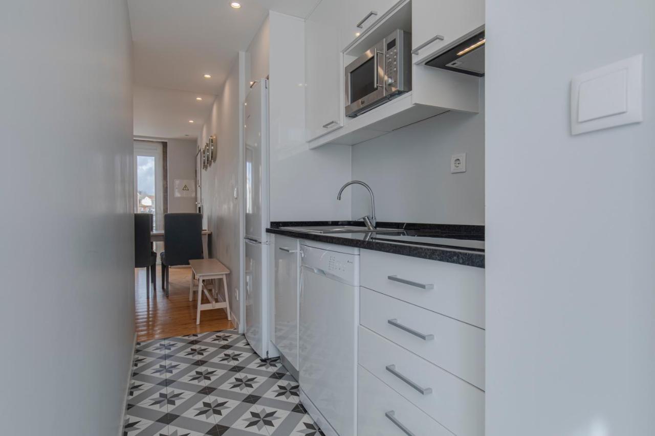 Graceful 2Bdr Duplex Apartment By Lovelystay リスボン エクステリア 写真