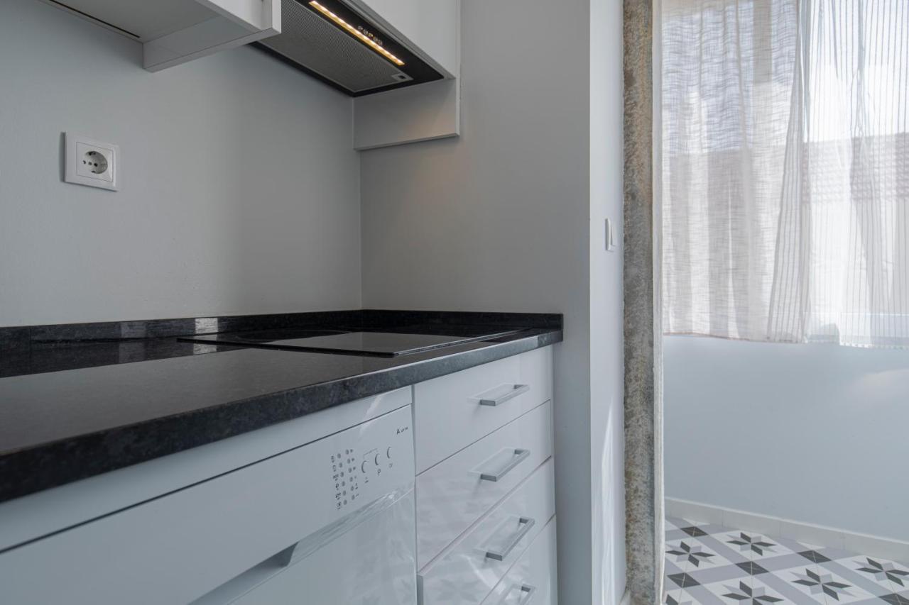 Graceful 2Bdr Duplex Apartment By Lovelystay リスボン エクステリア 写真