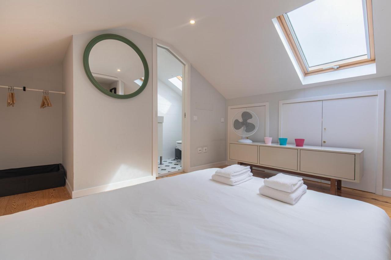 Graceful 2Bdr Duplex Apartment By Lovelystay リスボン エクステリア 写真